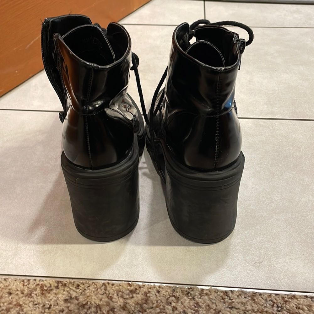 Forever 21 black heeled lace up ankle boots - Picture 8 of 13
